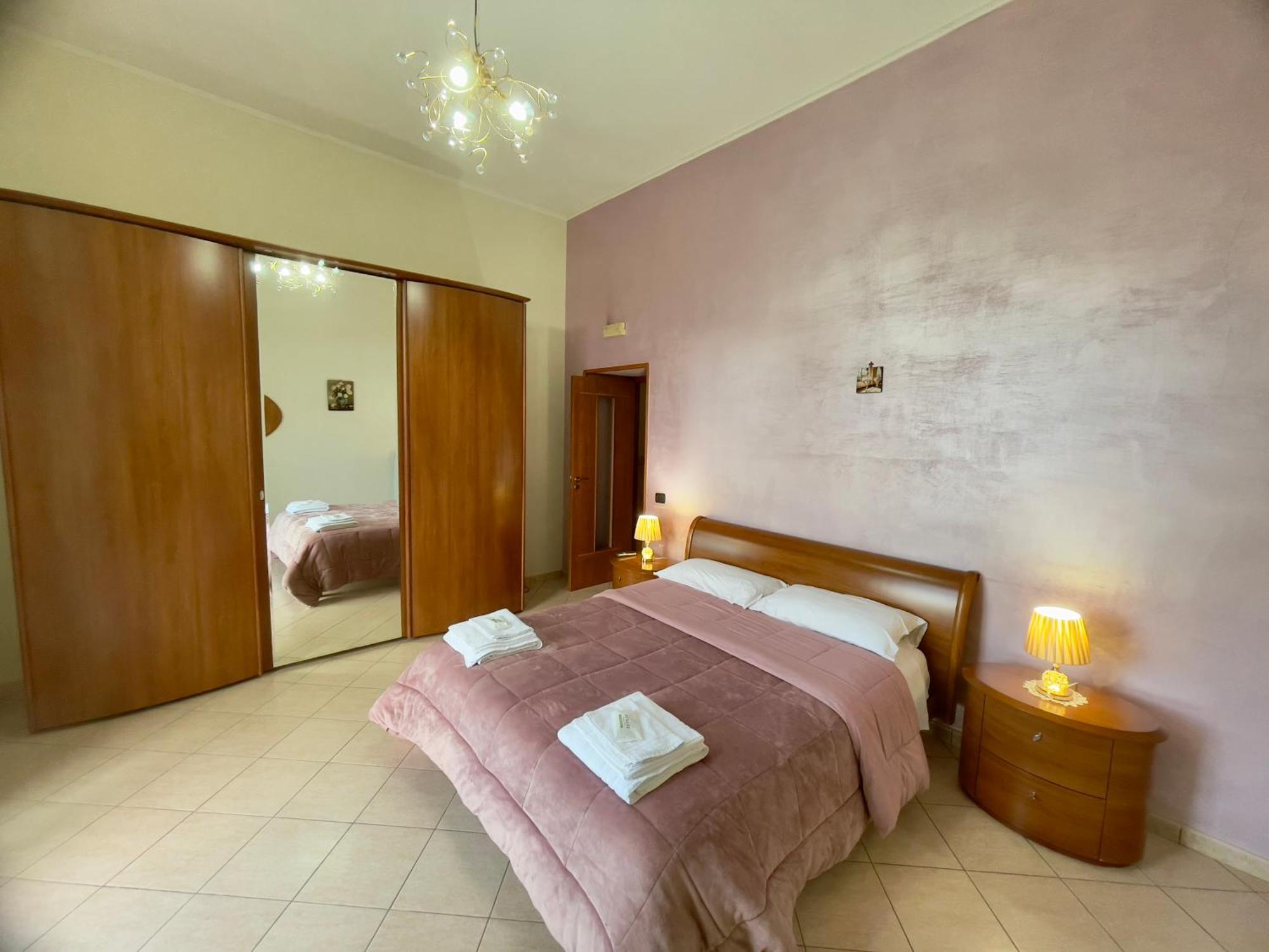 Free Wi-fi- Vista Mare E Vesuvio-casa Laura Appartamento *