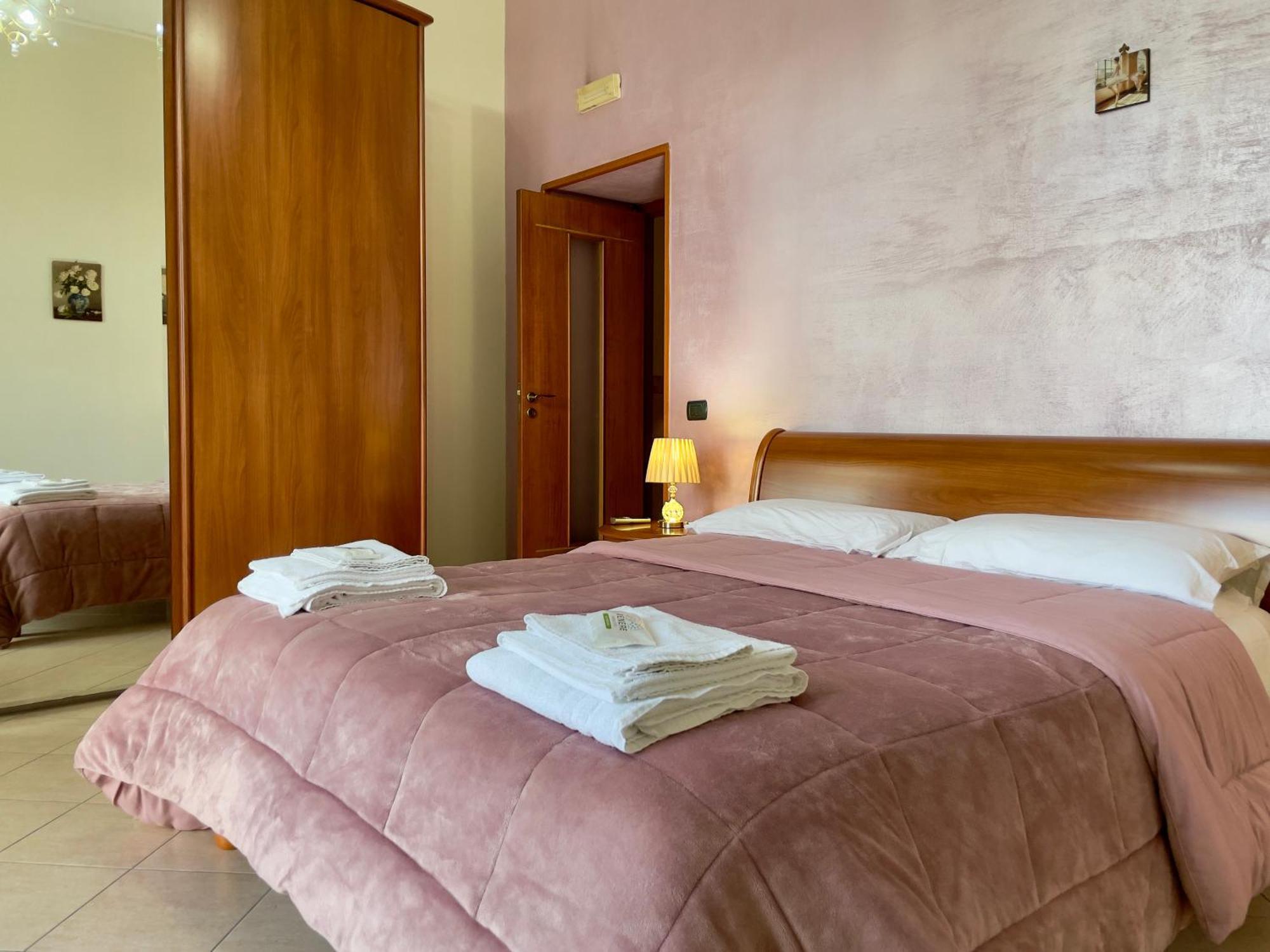 Appartamento Free Wi-fi- Vista Mare E Vesuvio-casa Laura